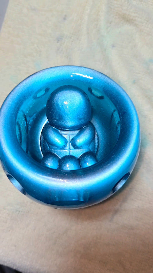 Medium - Single Metallic Translucent Color Resting Mon in a Pod stand with Puck Light
